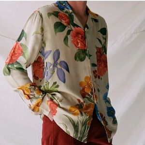 Perte d'ego
“LES BOTANIST" FULL SLEEVE SHIRT